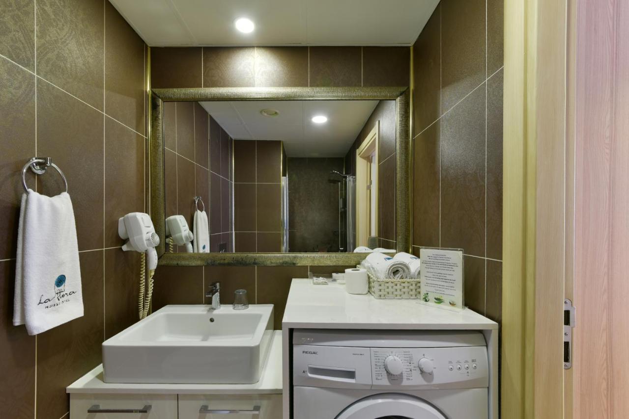 La Flora House Hotel Kocaeli Buitenkant foto